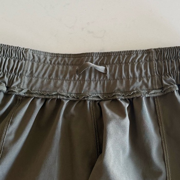 lululemon hotty hot 4” sage - Picture 12 of 16